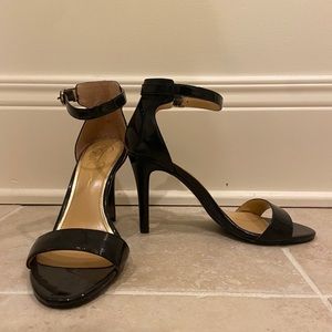 Jessica Simpson black heels